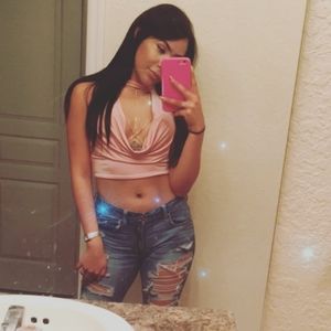 Meet your Posher, Annie